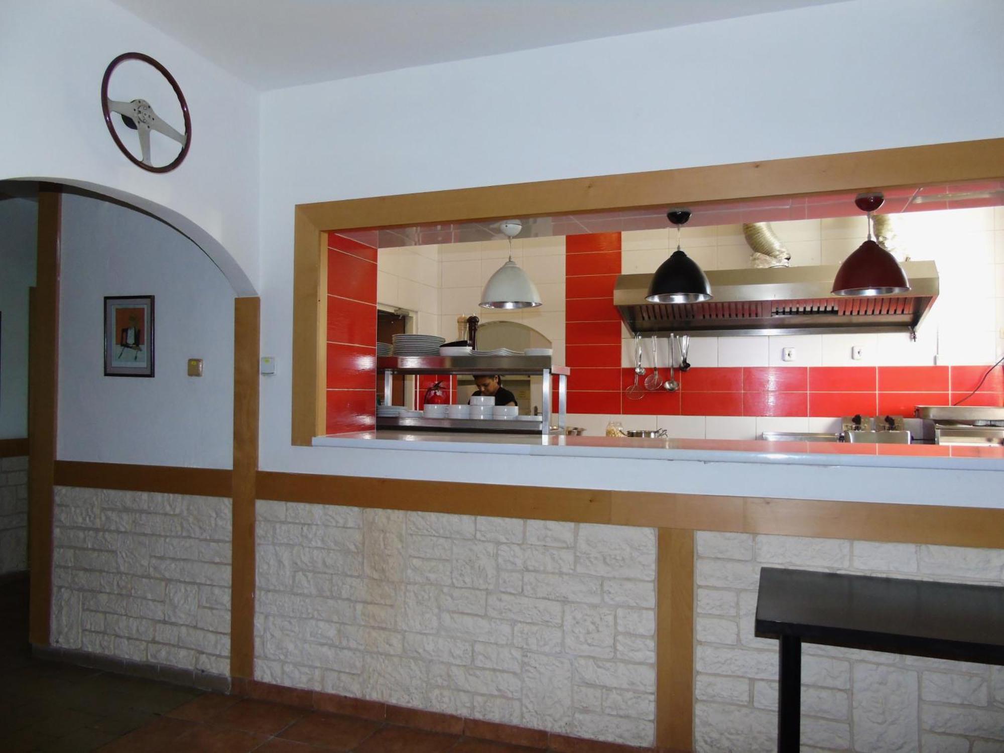 Toris Inn Trinec Exterior photo